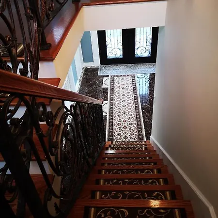 Luxury Hotel-Style Room In Queens, New York Exterior photo